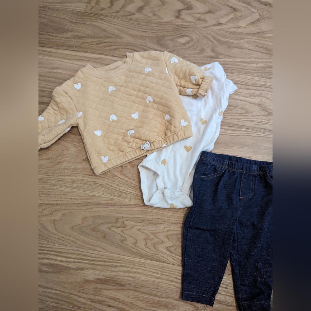 Carter's 3 PC outfit (3-6 months)